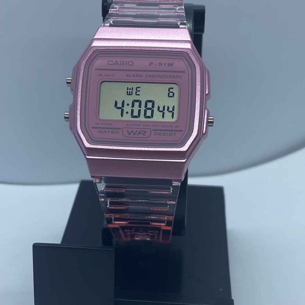 Casio Jellly Band Watch Lightweight in Wrist Unisex Size Brand New Item